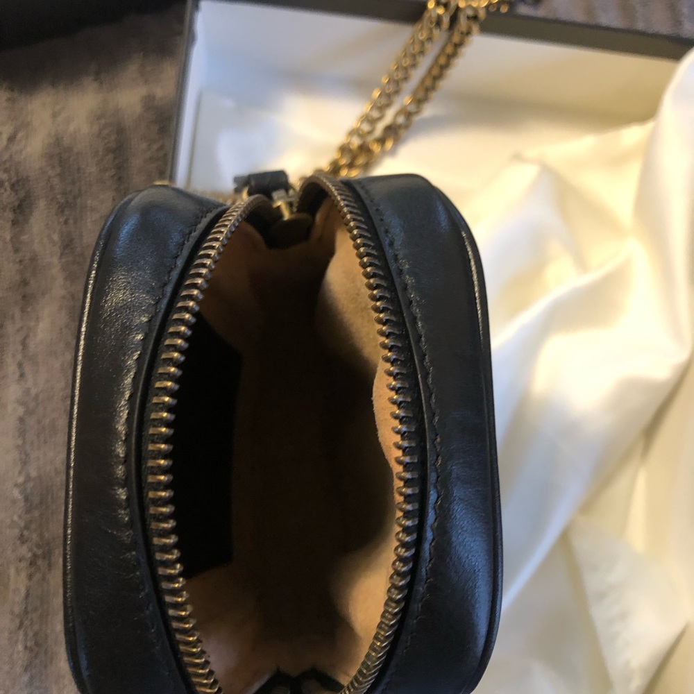 Authentic In Excellent Condition - image 4